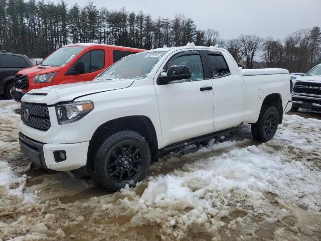 5TFUY5F17KX850385 - 2019 TOYOTA TUNDRA DOUBLE CAB SR/SR5 WHITE photo 1