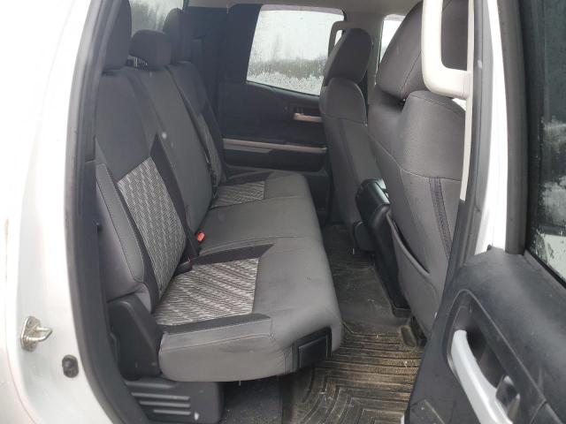 5TFUY5F17KX850385 - 2019 TOYOTA TUNDRA DOUBLE CAB SR/SR5 WHITE photo 10