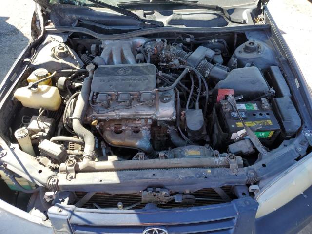 JT2BF22K8W0143765 - 1998 TOYOTA CAMRY CE BLUE photo 11