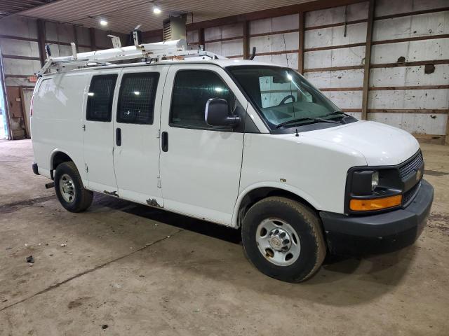 1GCWGFCA1D1902850 - 2013 CHEVROLET EXPRESS G2 WHITE photo 4