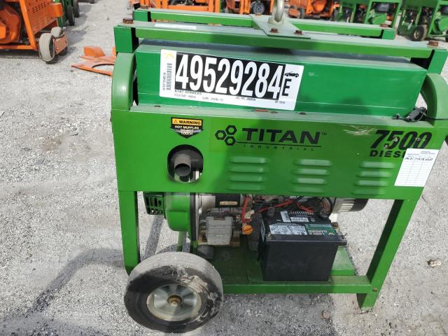 TFAT04160 - 2009 TITN TG 7500D GREEN photo 5