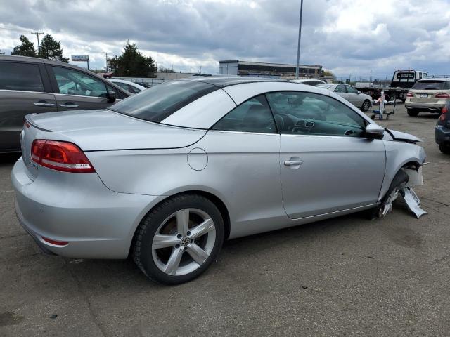 WVWFW7AH2CV003611 - 2012 VOLKSWAGEN EOS LUX 银色 照片 3