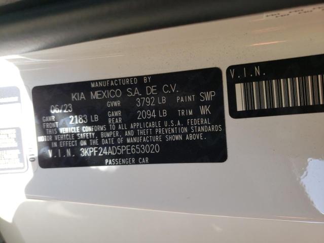 3KPF24AD5PE653020 - 2023 KIA FORTE LX WHITE photo 12