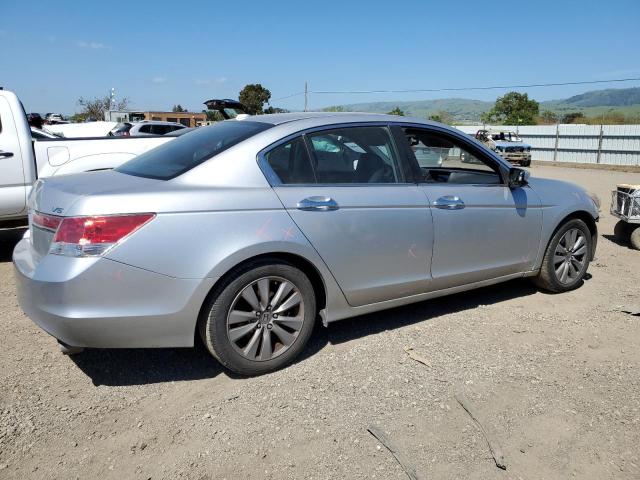 1HGCP3F85CA032370 - 2012 HONDA ACCORD EXL SILVER photo 3