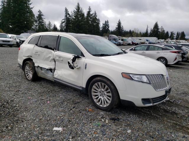 2LMHJ5AT7CBL50735 - 2012 LINCOLN MKT WHITE photo 4