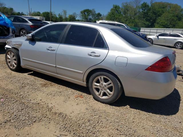 1HGCM56706A005058 - 2006 HONDA ACCORD EX SILVER photo 2