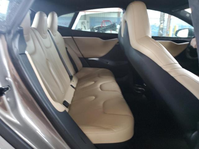 5YJSA1E10GF158749 - 2016 TESLA MODEL S 灰色 照片 10