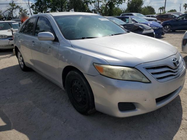 4T1BK3EK3AU111503 - 2010 TOYOTA CAMRY SE SILVER photo 4