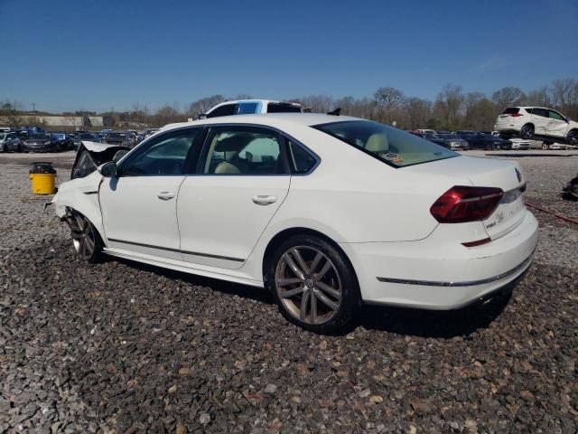 1VWDT7A36HC046966 - 2017 VOLKSWAGEN PASSAT R-LINE თეთრი ფოტო 2