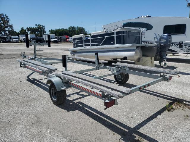 1M5BP2514M1E06933 - 2021 MAGC TRAILER SILVER photo 3