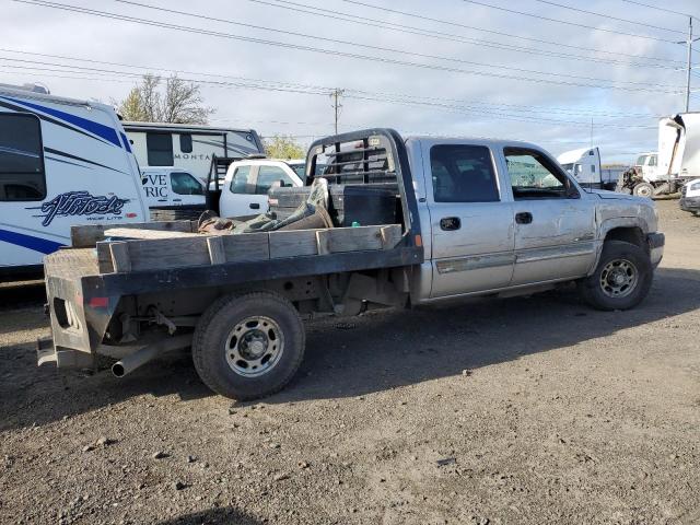 1GCHK23D17F147068 - 2007 CHEVROLET SILVERADO K2500 HEAVY DUTY SILVER photo 3