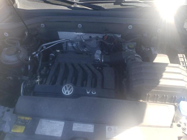 1V2YE2CA3LC225082 - 2020 VOLKSWAGEN ATLAS CROS SE Черный фото 12