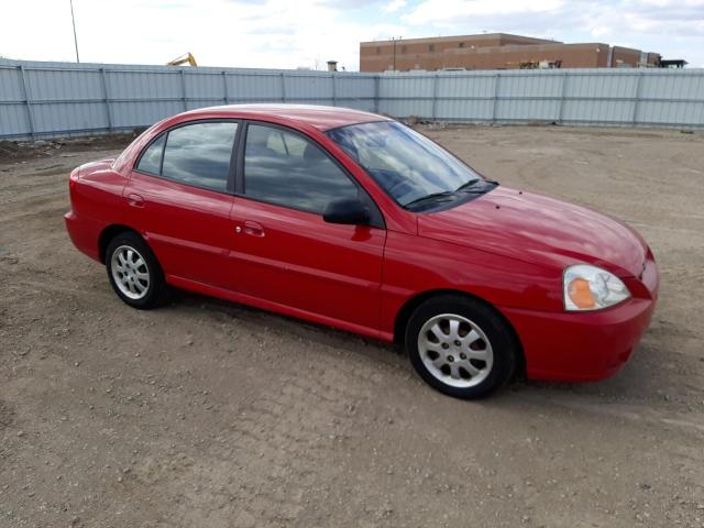 KNADC125746324618 - 2004 KIA RIO RED photo 4