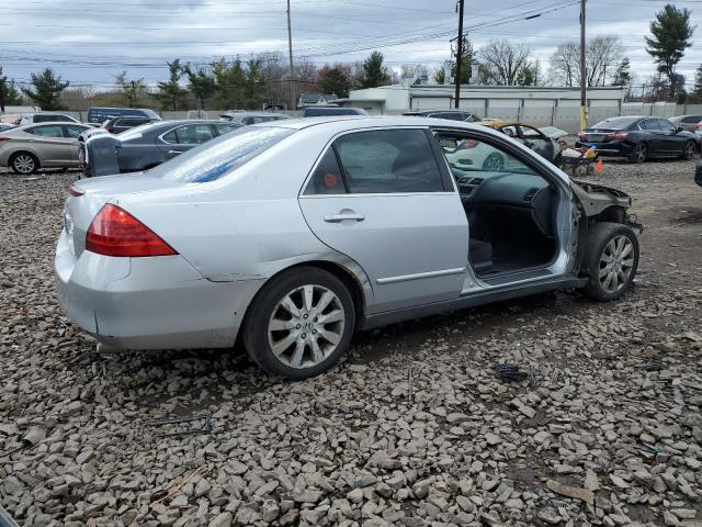 1HGCM66437A060987 - 2007 HONDA ACCORD SE SILVER photo 3