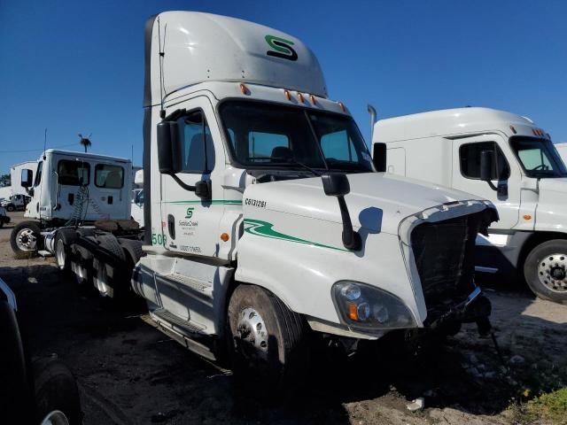 1FUJGEDR8GLGY1437 - 2016 FREIGHTLINER CASCADIA 1 WHITE photo 1