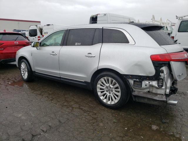 2LMHJ5FR3BBJ52035 - 2011 LINCOLN MKT SILVER photo 2