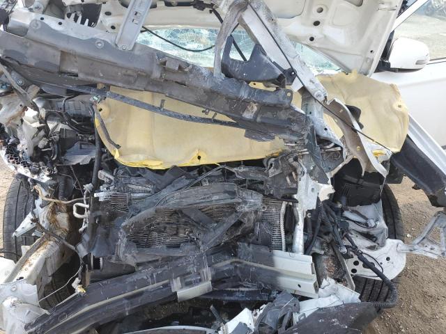 JA4AZ3A34KZ042166 - 2019 MITSUBISHI OUTLANDER SE WHITE photo 12