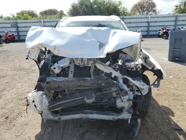 JA4AZ3A34KZ042166 - 2019 MITSUBISHI OUTLANDER SE WHITE photo 5