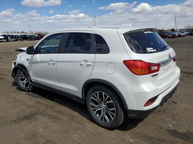 JA4AR3AU2KU035805 - 2019 MITSUBISHI OUTLANDER ES WHITE photo 2