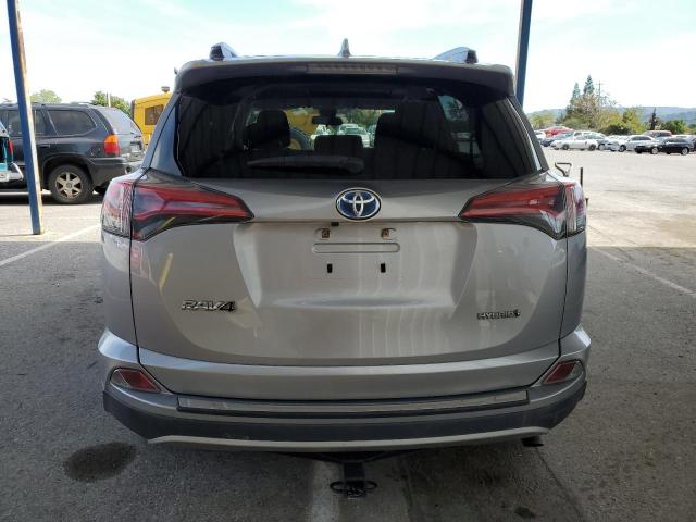 JTMRJREVXJD188131 - 2018 TOYOTA RAV4 HV LE SILVER photo 6