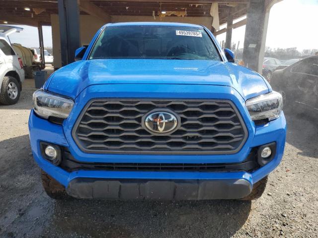 3TMCZ5AN0LM339885 - 2020 TOYOTA TACOMA DOUBLE CAB BLUE photo 5
