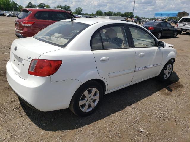 KNADH4A35B6731529 - 2011 KIA RIO BASE WHITE photo 3