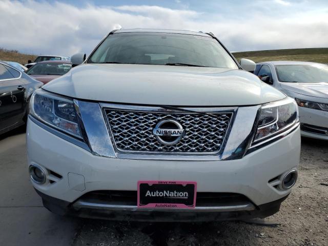 5N1AR2MN3EC626039 - 2014 NISSAN PATHFINDER S WHITE photo 5