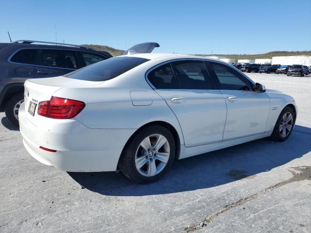 WBAXG5C55DD230028 - 2013 BMW 528 I WHITE photo 3