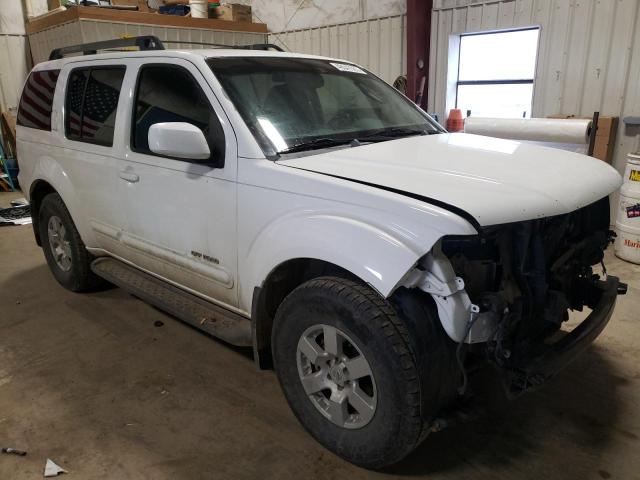 5N1AR18W85C770845 - 2005 NISSAN PATHFINDER LE 白色 照片 4