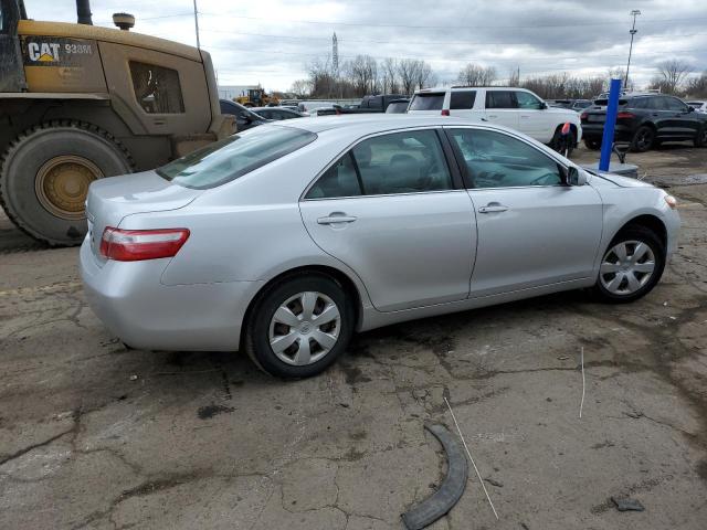 4T4BE46K88R026832 - 2008 TOYOTA CAMRY CE SILVER photo 3