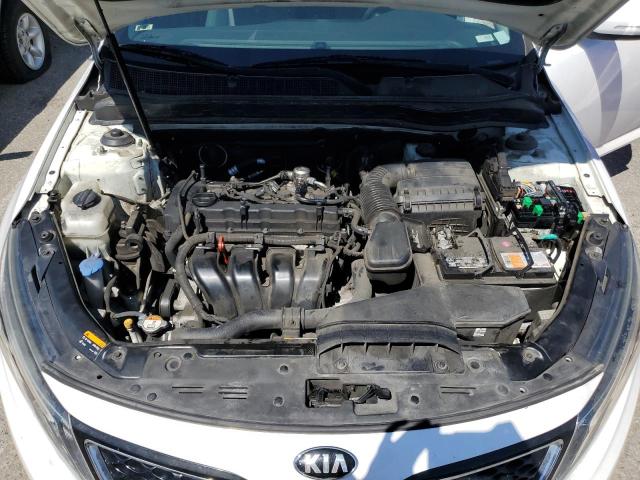 KNAGM4A71F5664497 - 2015 KIA OPTIMA LX WHITE photo 11