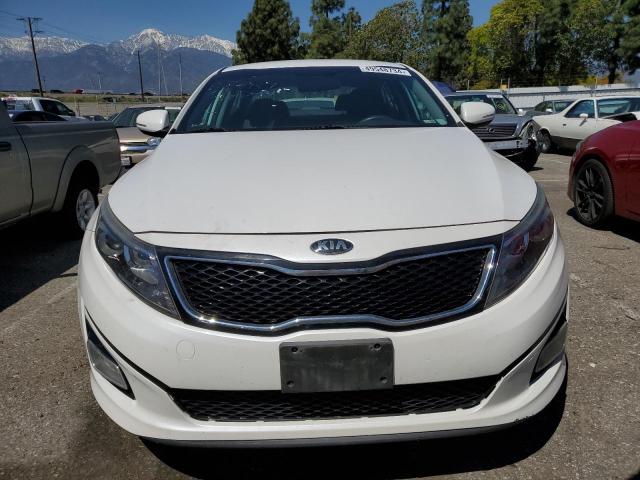 KNAGM4A71F5664497 - 2015 KIA OPTIMA LX WHITE photo 5