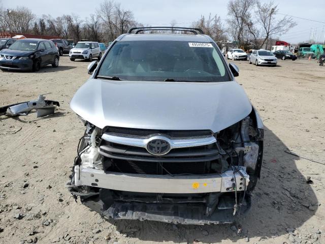 5TDJKRFH3GS307735 - 2016 TOYOTA HIGHLANDER XLE 银色 照片 5