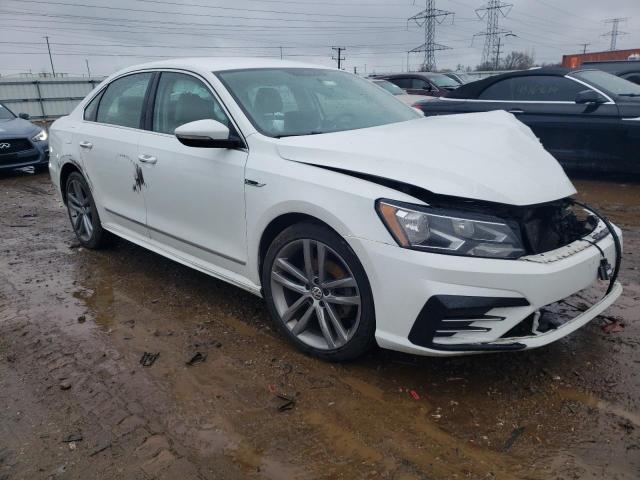 1VWDT7A32HC001586 - 2017 VOLKSWAGEN PASSAT R-LINE Weiß Foto 4
