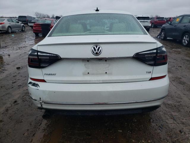 1VWDT7A32HC001586 - 2017 VOLKSWAGEN PASSAT R-LINE Weiß Foto 6