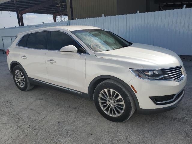 2LMPJ6KP0JBL13199 - 2018 LINCOLN MKX SELECT WHITE photo 4