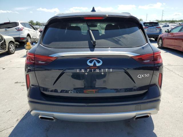 3PCAJ5M17KF137927 - 2019 INFINITI QX50 ESSENTIAL BLUE photo 6