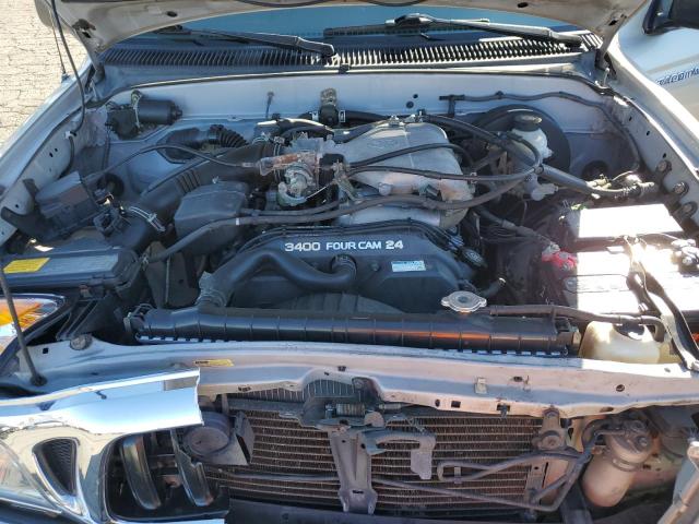 5TEGN92N02Z143675 - 2002 TOYOTA TACOMA DOUBLE CAB PRERUNNER SILVER photo 11