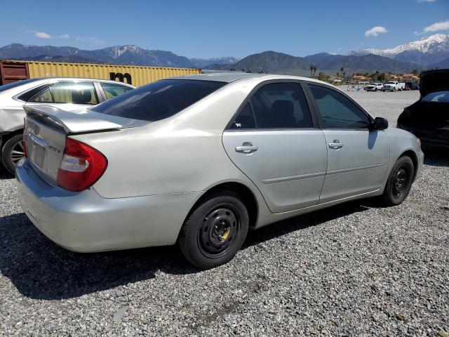 JTDBE32K630143923 - 2003 TOYOTA CAMRY LE SILVER photo 3
