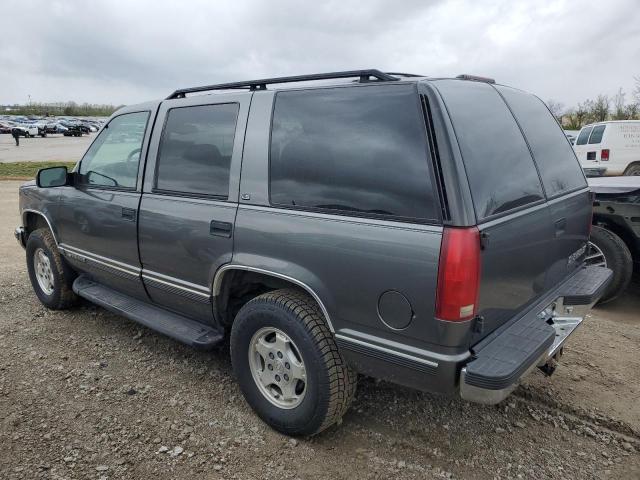 1GNEK13R2XR136451 - 1999 CHEVROLET TAHOE K1500 GRAY photo 2