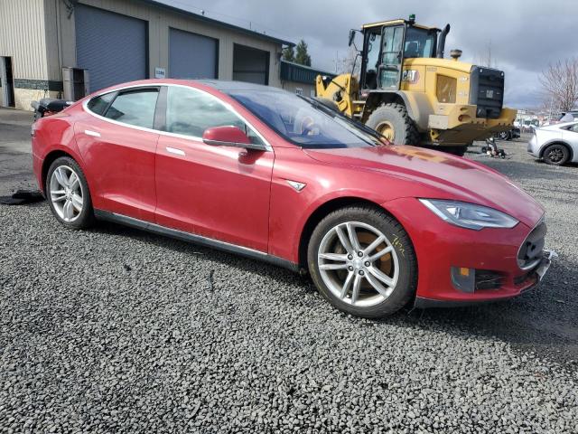 5YJSA1CN9DFP19743 - 2013 TESLA MODEL S RED photo 4