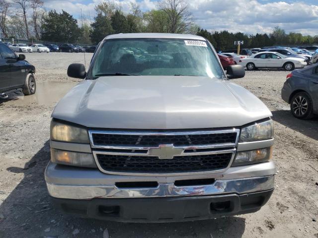 2GCEC13V271134968 - 2007 CHEVROLET SILVERADO C1500 CLASSIC CREW CAB SILVER photo 5