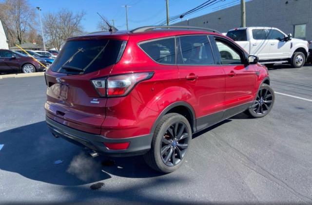 1FMCU0GD5JUA52269 - 2018 FORD ESCAPE SE RED photo 4