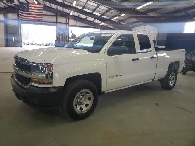 1GCVKNEH9JZ186873 - 2018 CHEVROLET SILVERADO K1500 WHITE photo 1