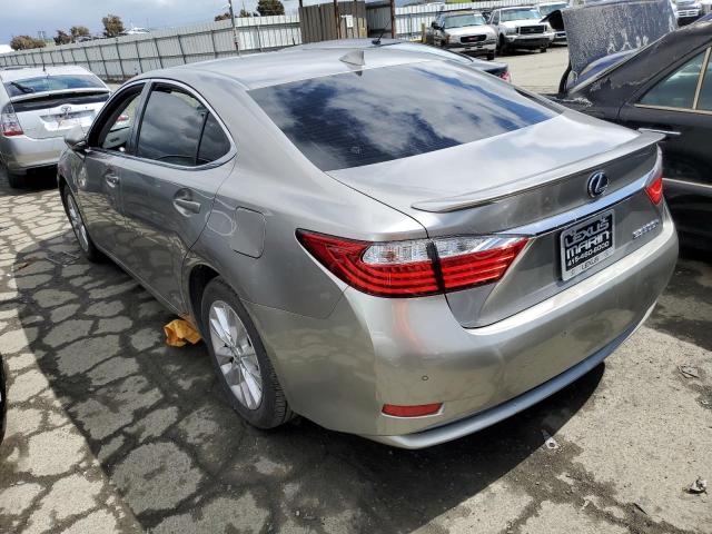 JTHBW1GG1F2094496 - 2015 LEXUS ES 300H SILVER photo 2