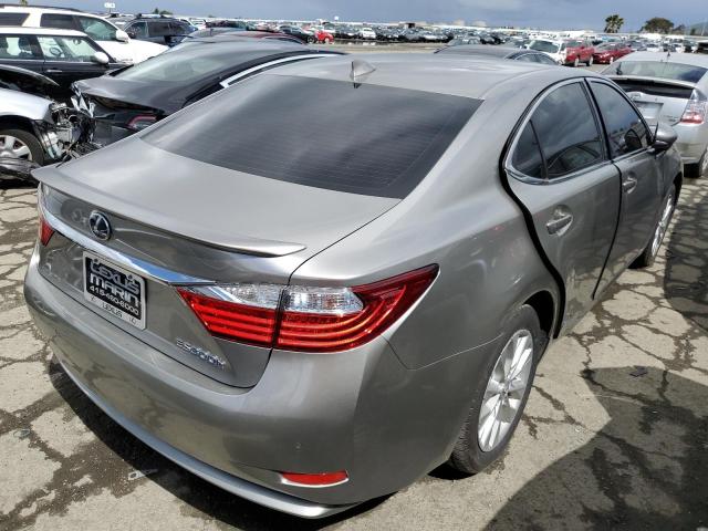 JTHBW1GG1F2094496 - 2015 LEXUS ES 300H SILVER photo 3