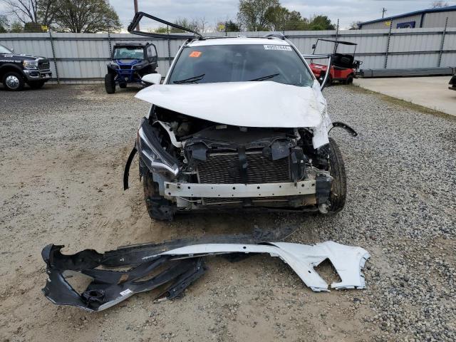 2T3WFREV6HW388537 - 2017 TOYOTA RAV4 XLE WHITE photo 5