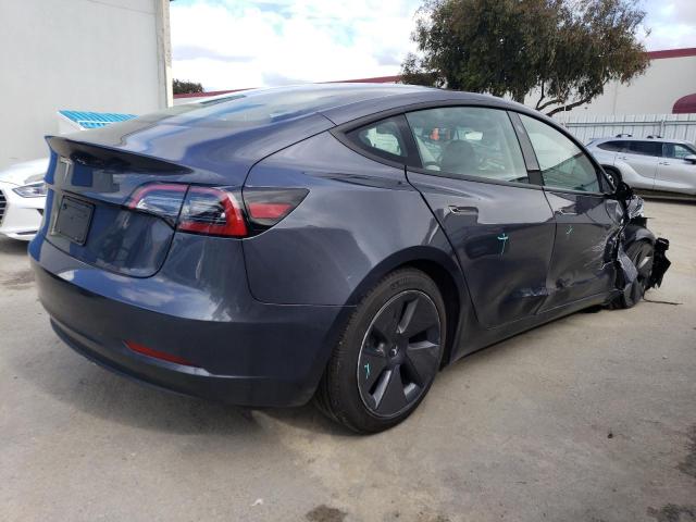 5YJ3E1EA9PF675802 - 2023 TESLA MODEL 3 GRAY photo 3