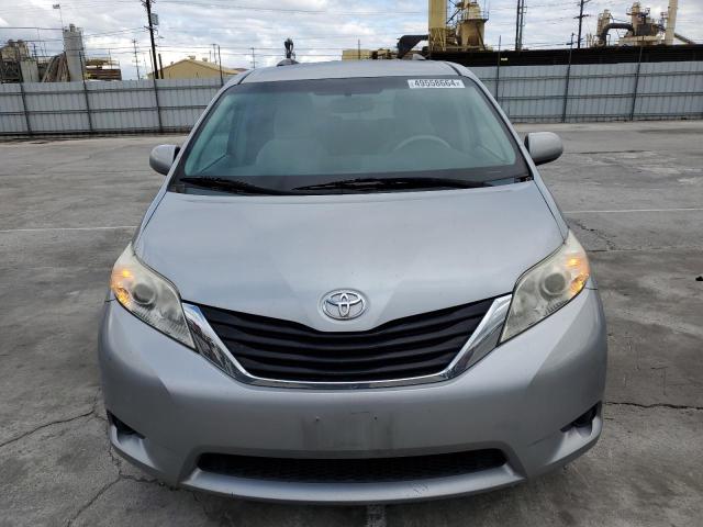 5TDKK3DC6ES444836 - 2014 TOYOTA SIENNA LE SILVER photo 5