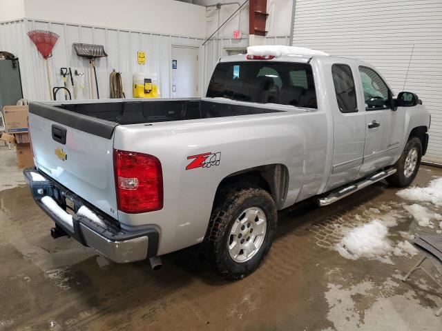 1GCRKSE7XDZ284368 - 2013 CHEVROLET SILVERADO K1500 LT GRAY photo 3